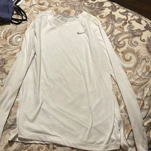 Nike dry fit top size small